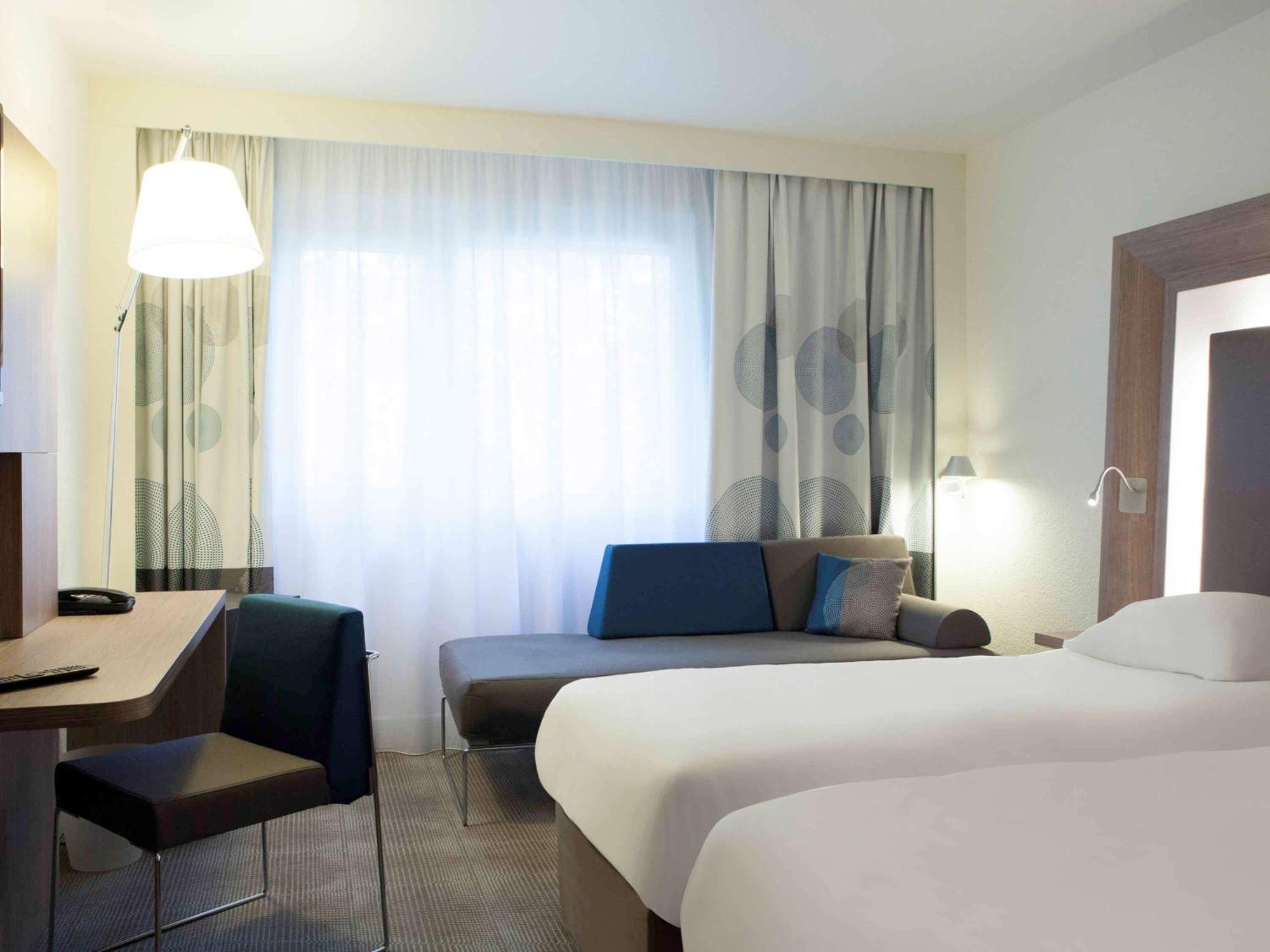 Novotel Paris 17 Exterior photo